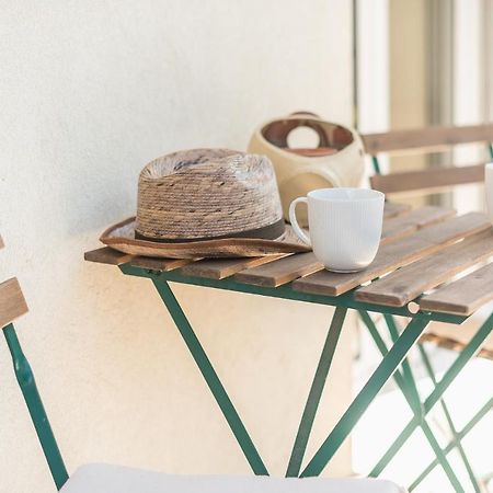 Stylish 2Bdr Apt By Acropolis Atenas Exterior foto